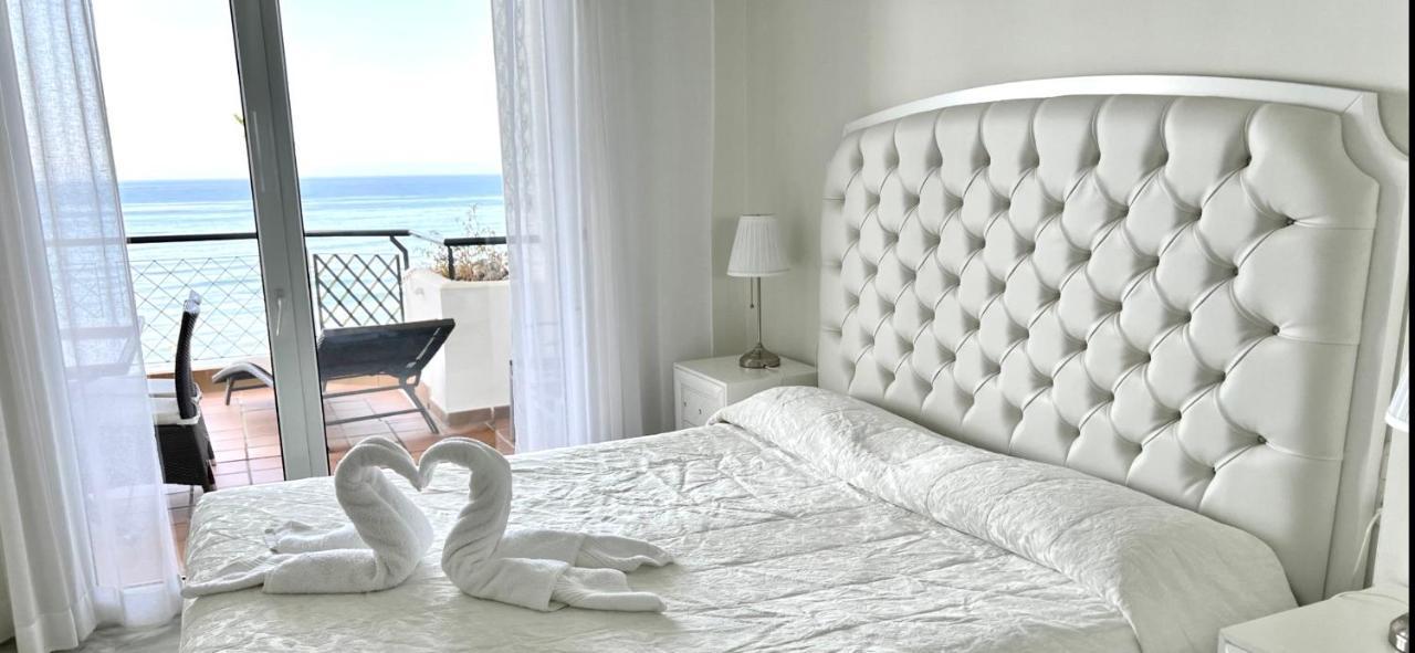 Mi Capricho A16 Beachfront Apartment Sitio de Calahonda Екстериор снимка