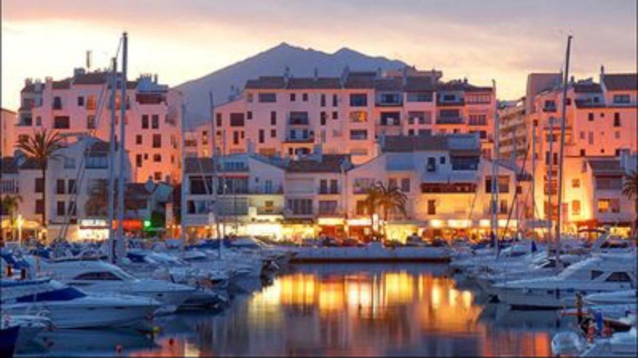 Mi Capricho A16 Beachfront Apartment Sitio de Calahonda Екстериор снимка