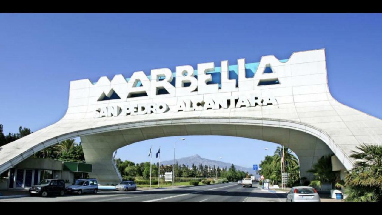 Mi Capricho A16 Beachfront Apartment Sitio de Calahonda Екстериор снимка