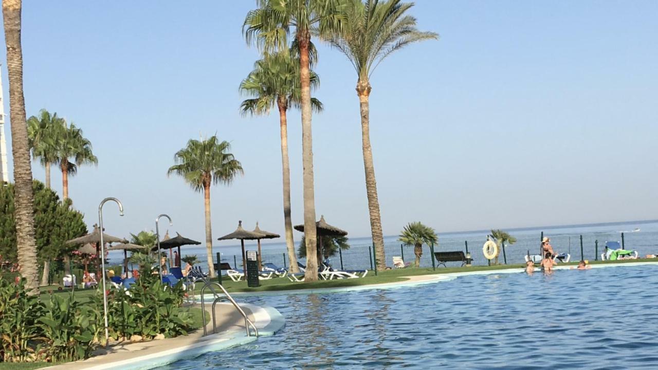 Mi Capricho A16 Beachfront Apartment Sitio de Calahonda Екстериор снимка