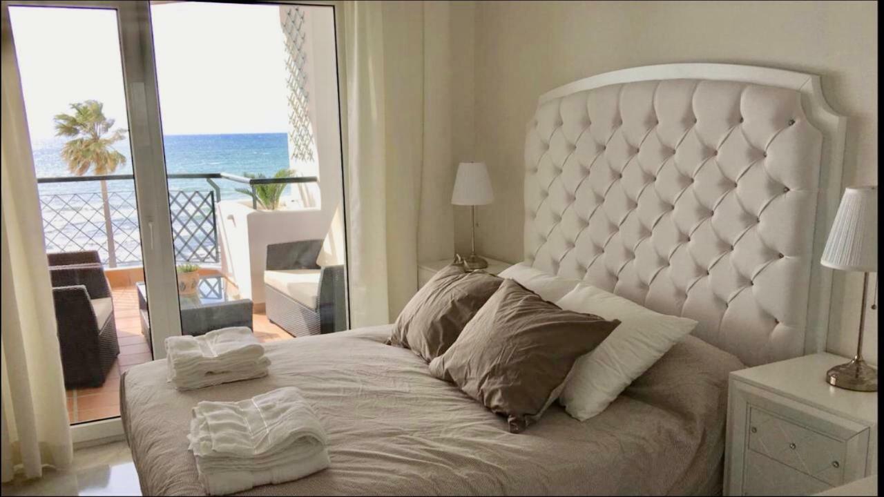 Mi Capricho A16 Beachfront Apartment Sitio de Calahonda Екстериор снимка