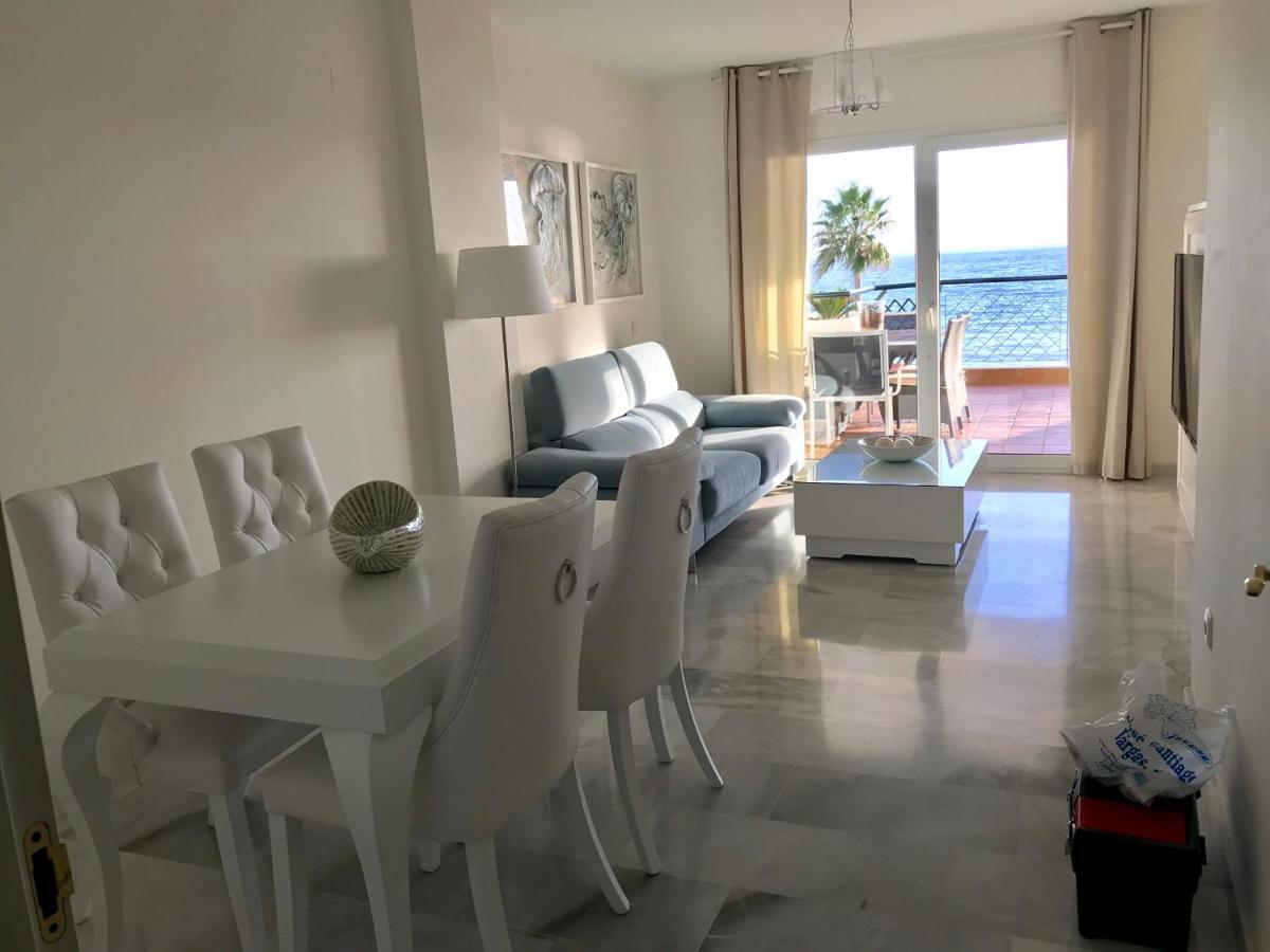 Mi Capricho A16 Beachfront Apartment Sitio de Calahonda Екстериор снимка